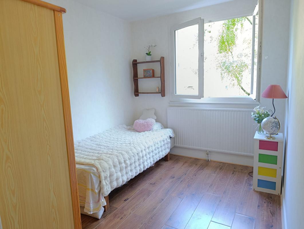 LIMEIL-BREVANNES Appartement Limeil Brevannes 4 pièces 8