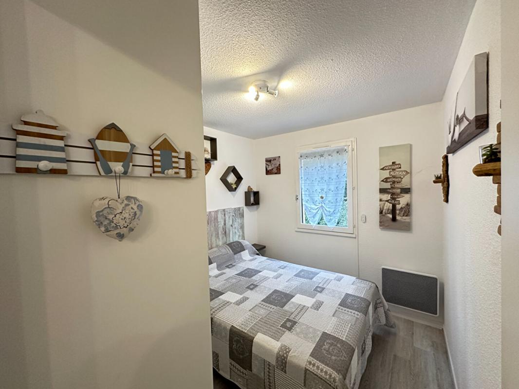 SAINT-GEORGES-DE-DIDONNE Magnifique appartement Saint Georges De Didonne 31.5  m2   250 M Plage 13