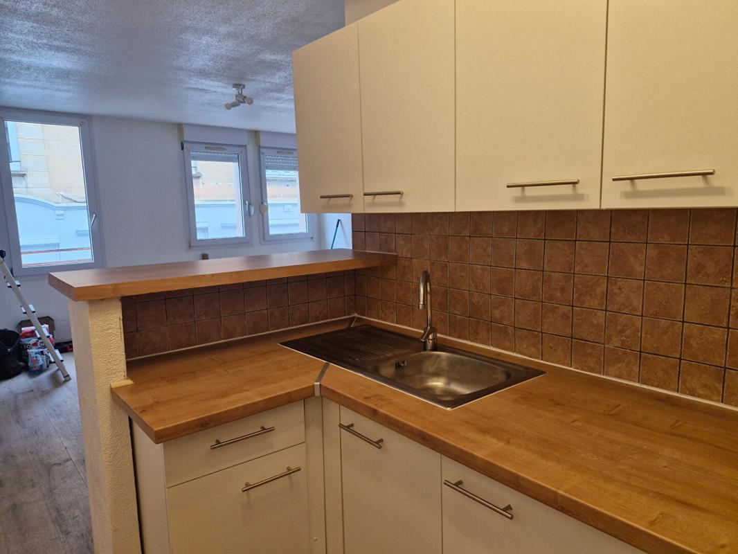 ROANNE ROANNE - APPARTEMENT T2 3