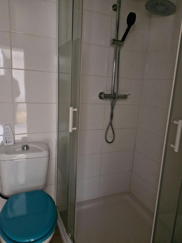 ROANNE ROANNE  -  APPARTEMENT  T2 MEUBLE 6