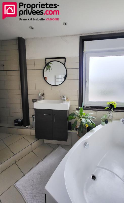 PERENCHIES TRES GRAND APPARTEMENT T3 - 2 chambres - 91 m² habitables - proximité centre ville de Pérenchies 5