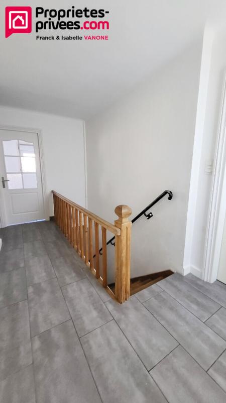 PERENCHIES TRES GRAND APPARTEMENT T3 - 2 chambres - 91 m² habitables - proximité centre ville de Pérenchies 6