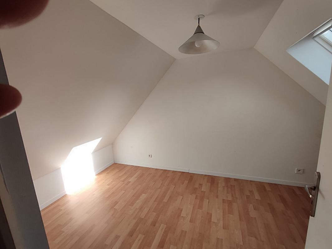 ELLIANT Maison Elliant 4 pièce(s) 2 ch, DPE C 16