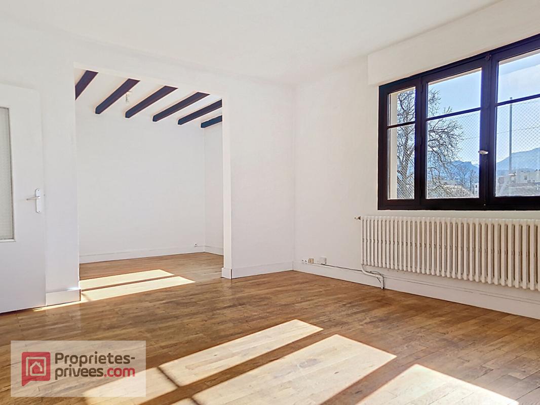 BASSENS Appartement - 4 pièces -82 m2 avec  atelier 10