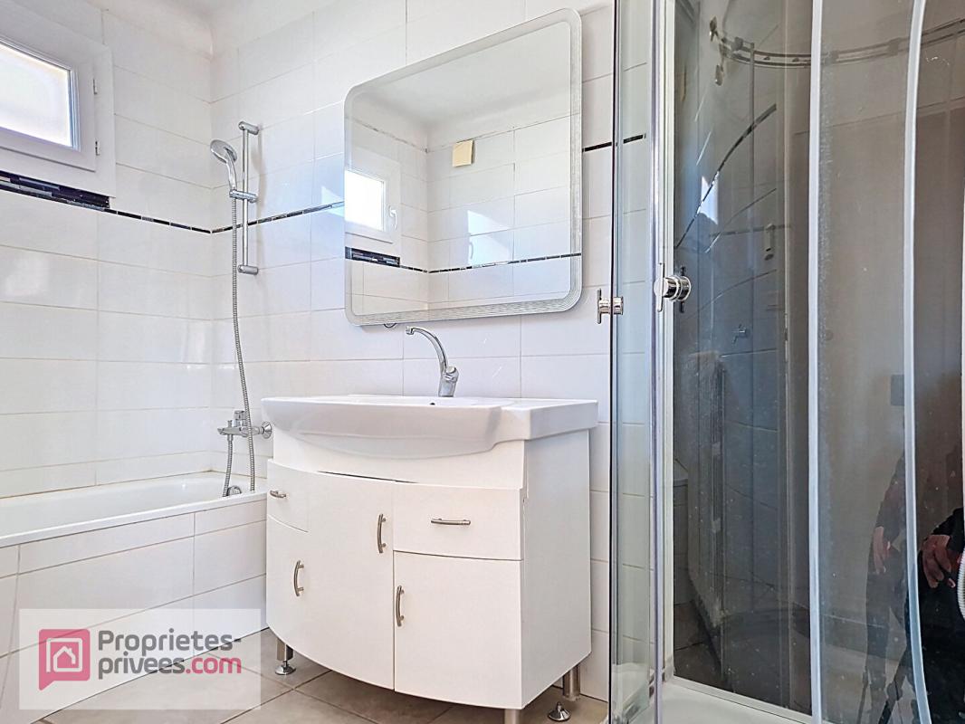 BASSENS Appartement - 4 pièces -82 m2 avec  atelier 11