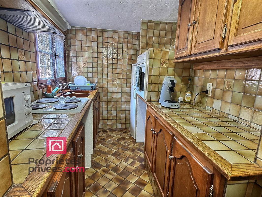 PUGET-SUR-ARGENS Maison  de village Puget Sur Argens -4 pièces 63 m2- TERRASSE 9