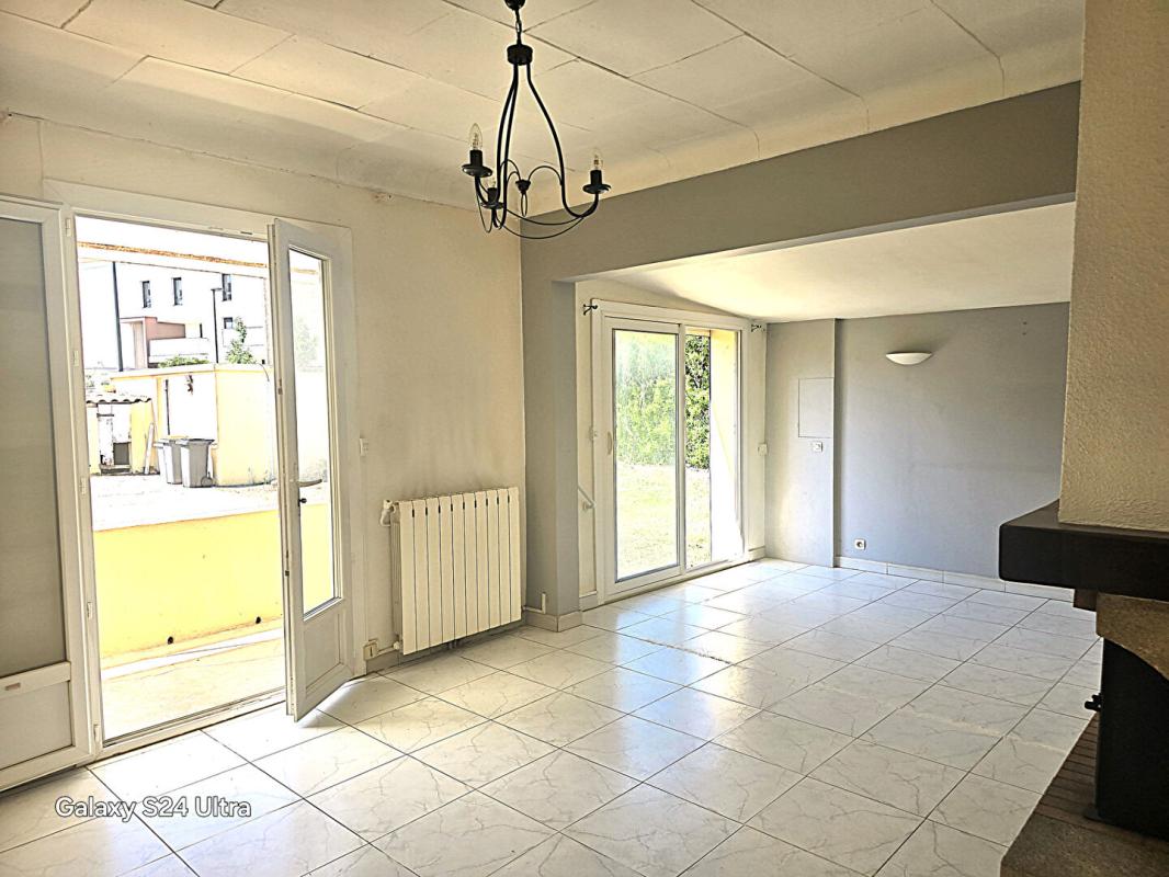 FABREGUES Maison Fabregues 4 pièce(s) 62 m2 sur 320 m² de terrain - prévoir travaux 4