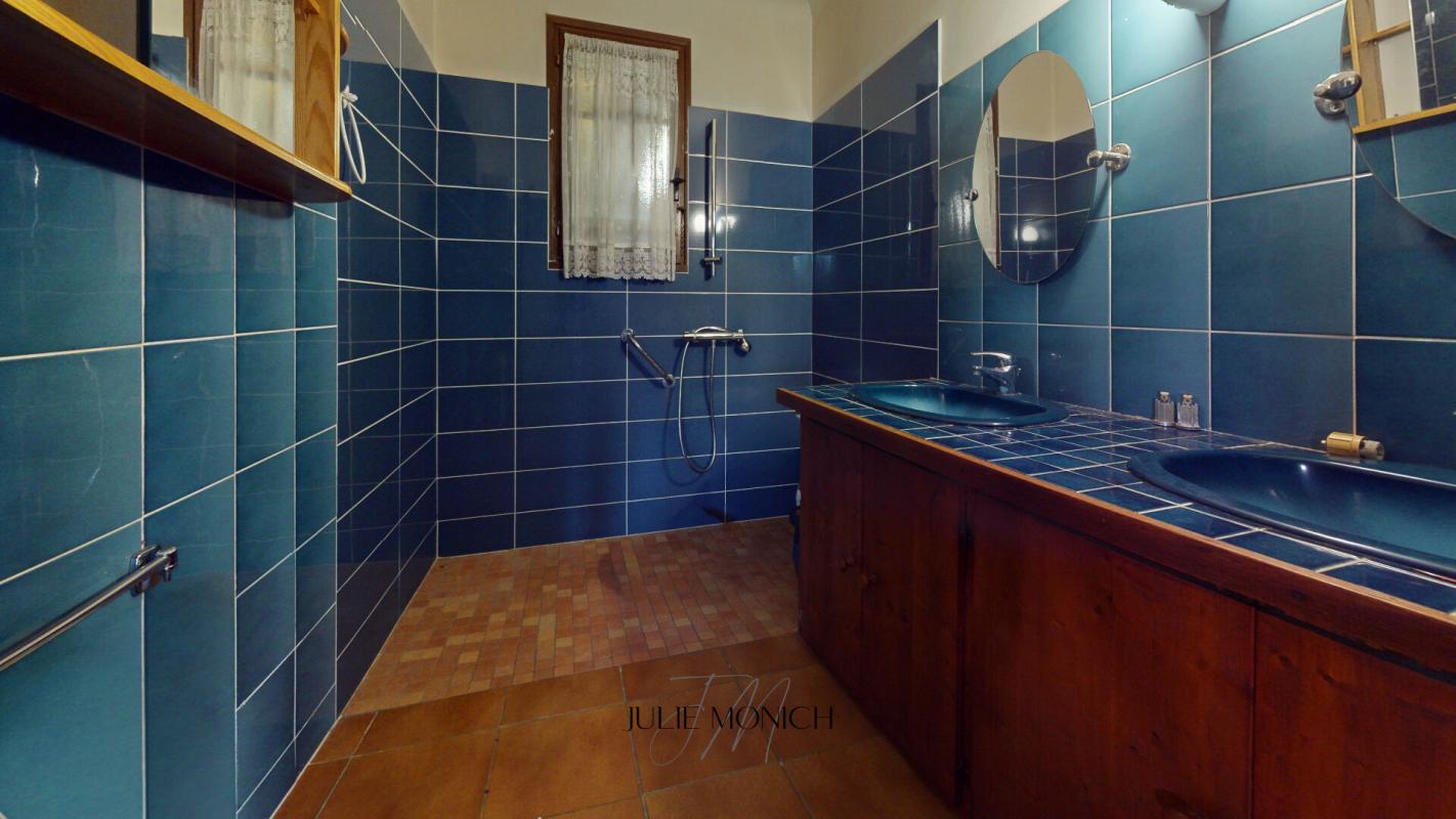 BANYULS-SUR-MER À 2 pas de la plage Maison avec jardin et potentiel 10