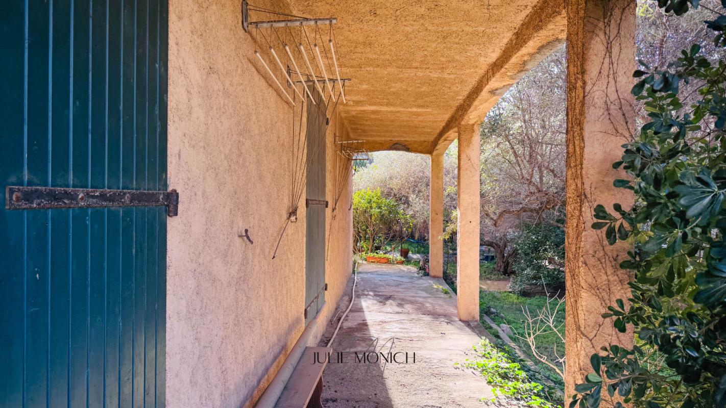 BANYULS-SUR-MER À 2 pas de la plage Maison avec jardin et potentiel 5