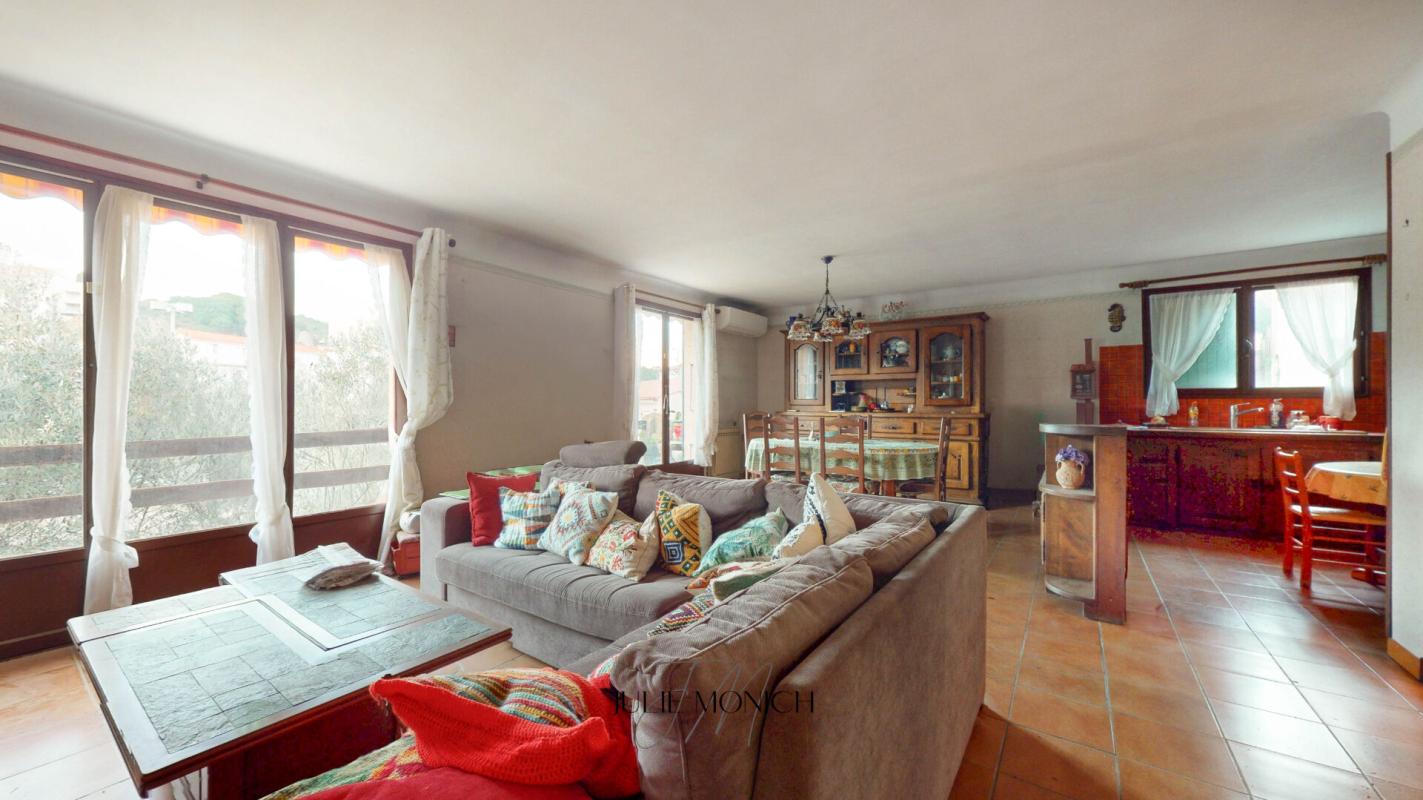 BANYULS-SUR-MER À 2 pas de la plage Maison avec jardin et potentiel 6