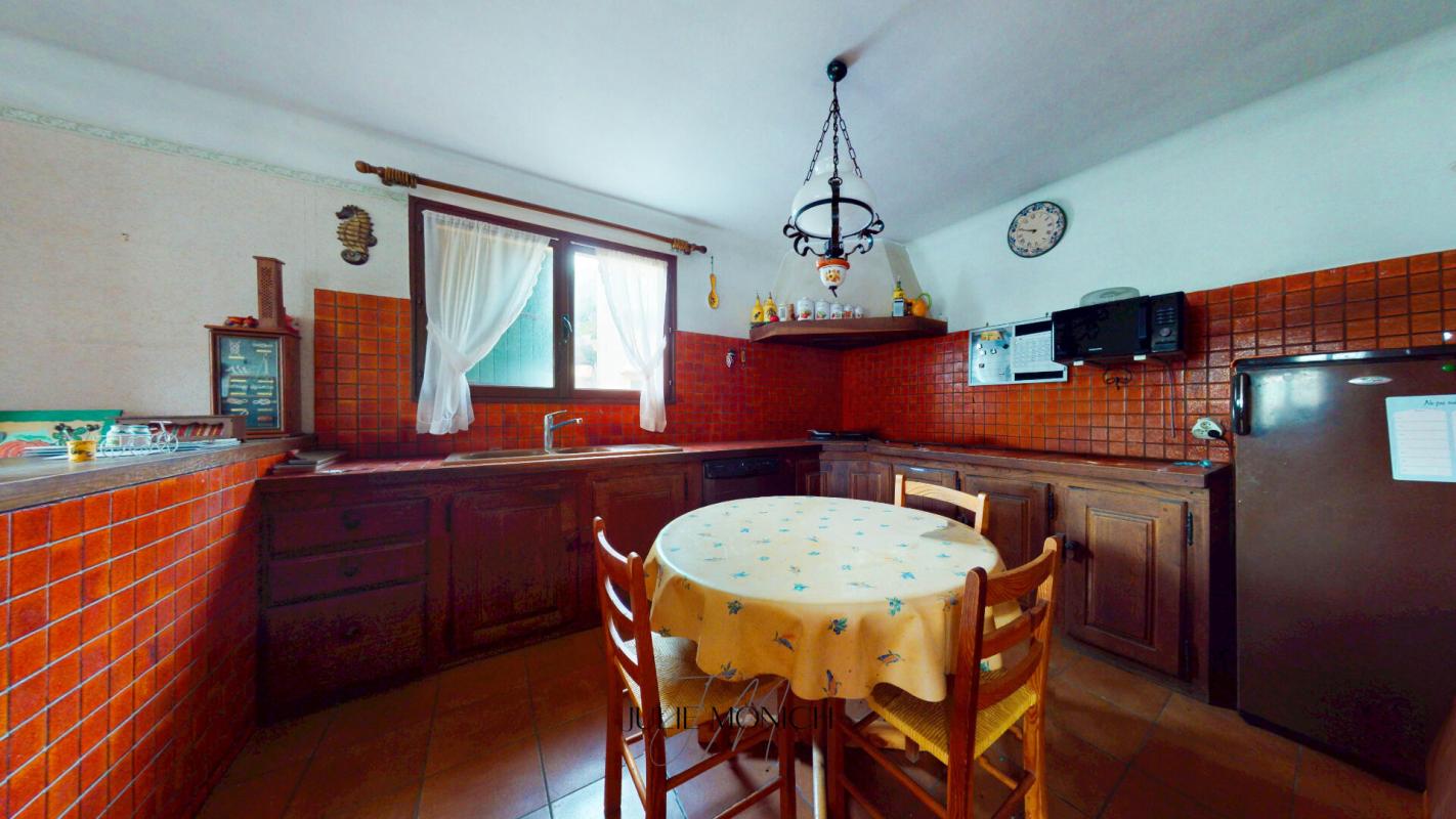 BANYULS-SUR-MER À 2 pas de la plage Maison avec jardin et potentiel 7