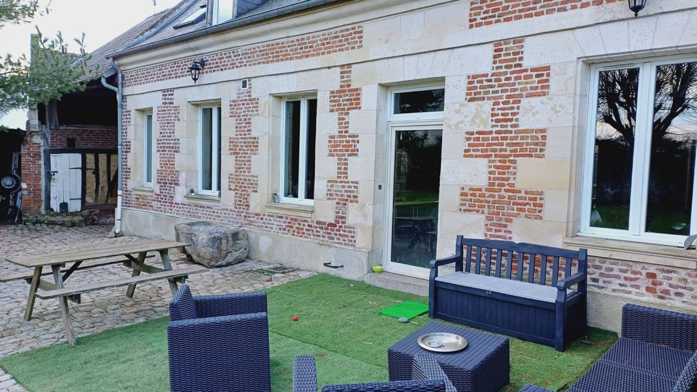 GUISCARD MAISON PICARDE EN BRIQUES 1