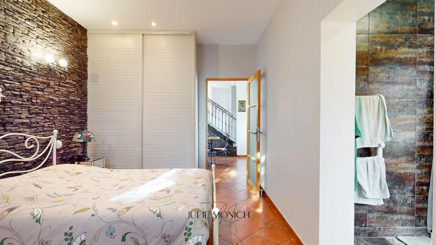 BANYULS-SUR-MER VILLA AVEC UNE VUE MER ET MONTAGNES 10