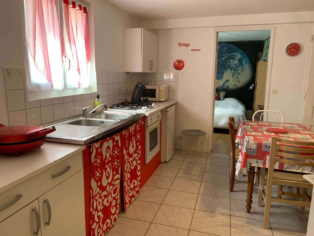 CAHORS Maison avec studio indépendant, grand jardin, garage, véranda 13