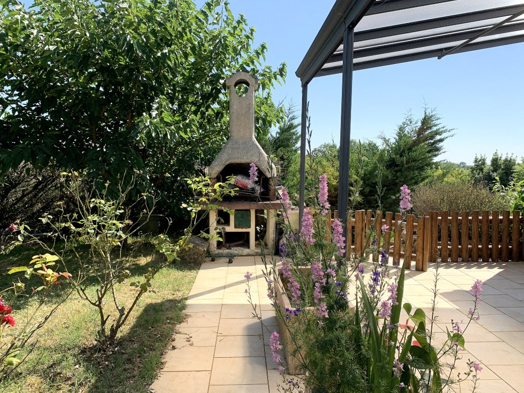 CAHORS Maison avec studio indépendant, grand jardin, garage, véranda 4