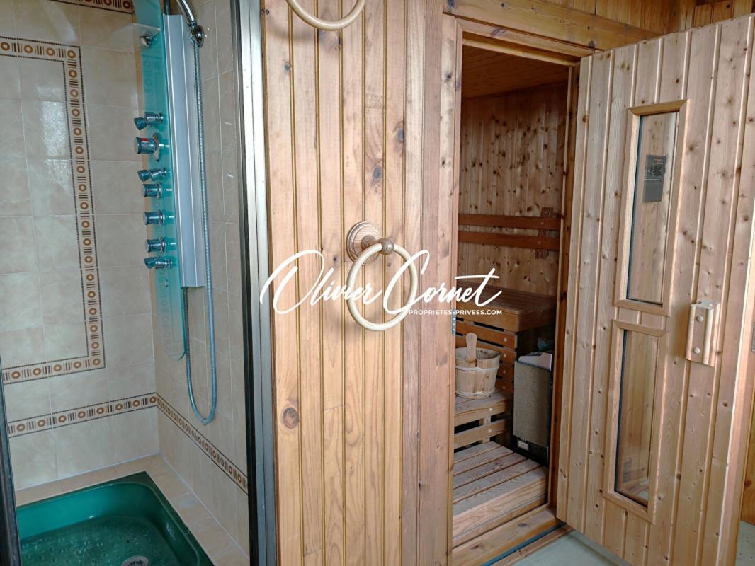 LE THEIL Maison familiale Val Au Perche 230 m2 13