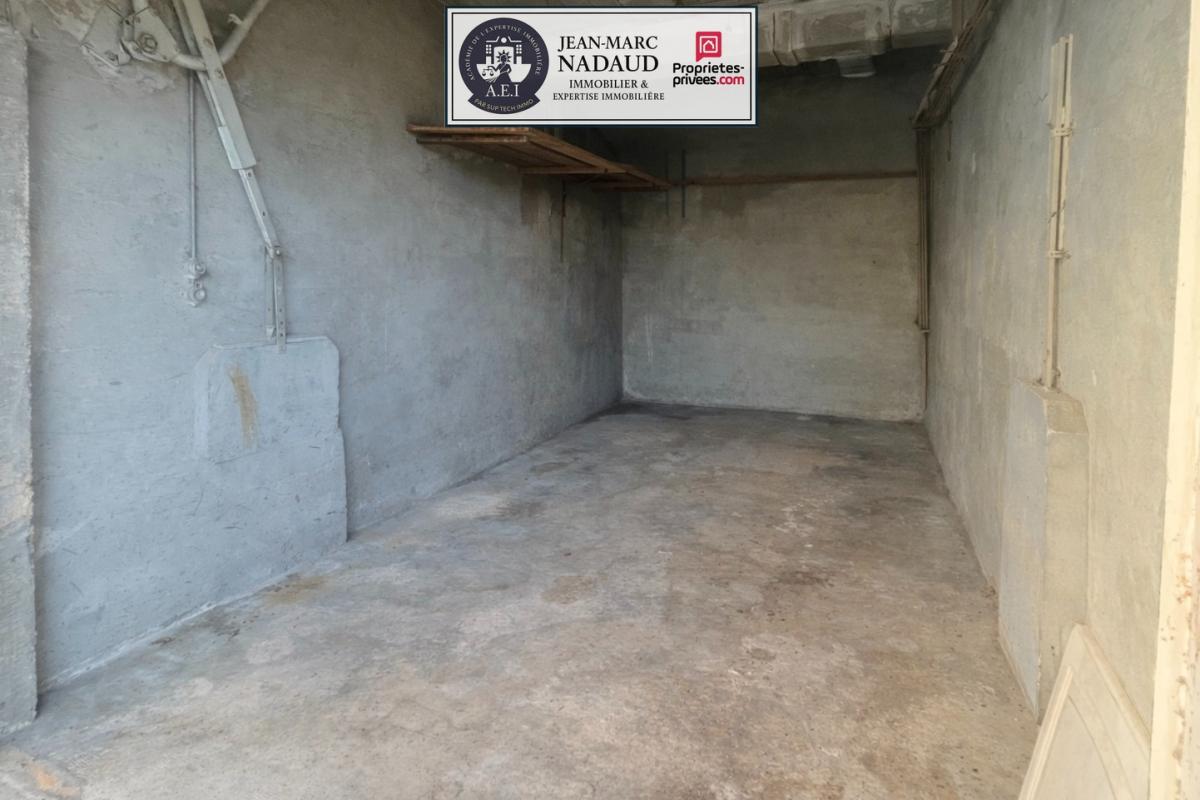 SAINT-RAPHAEL Fréjus - T3 complet : terrasse, loggia, garage, grande cave, 3 parkings privés 15