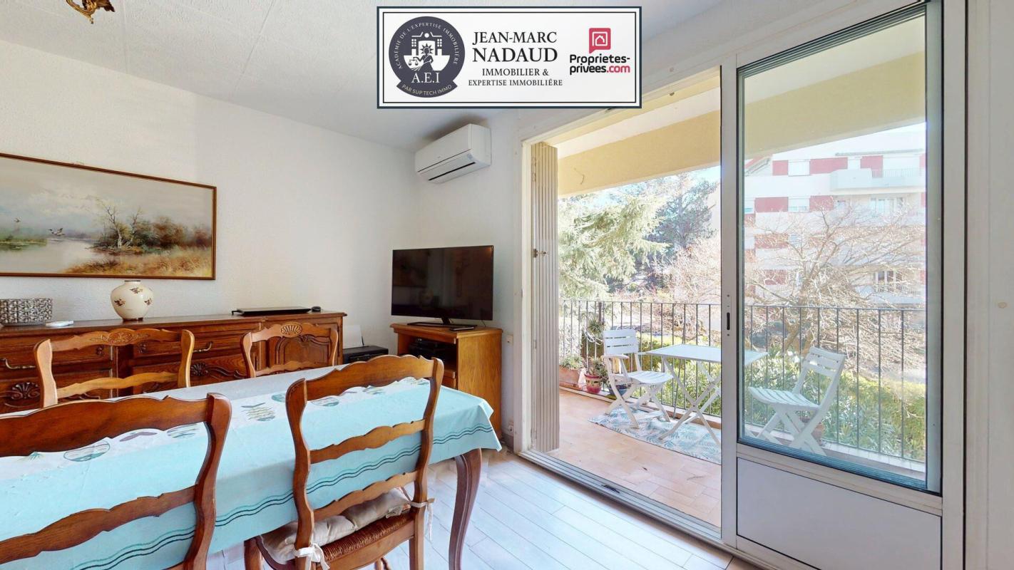 SAINT-RAPHAEL Fréjus - T3 complet : terrasse, loggia, garage, grande cave, 3 parkings privés 3