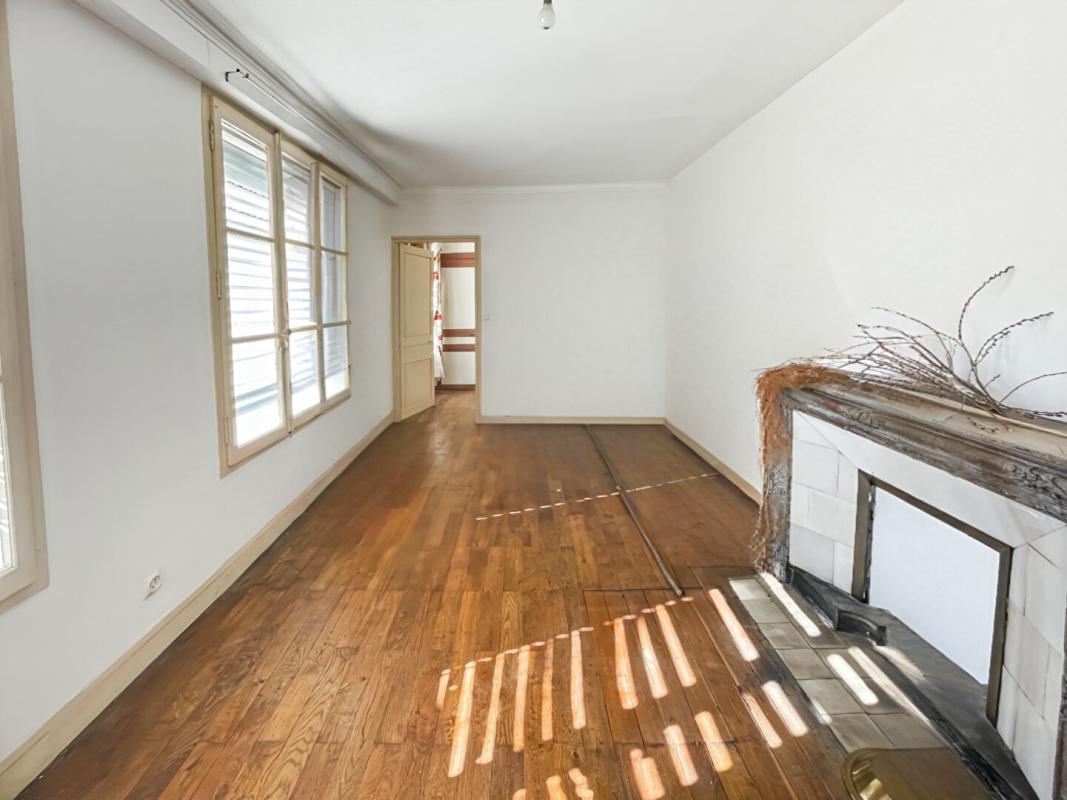 SALINS-LES-BAINS Salins-les-Bains - Appartement 162 m² - 5 chambres - jardin privatif 14