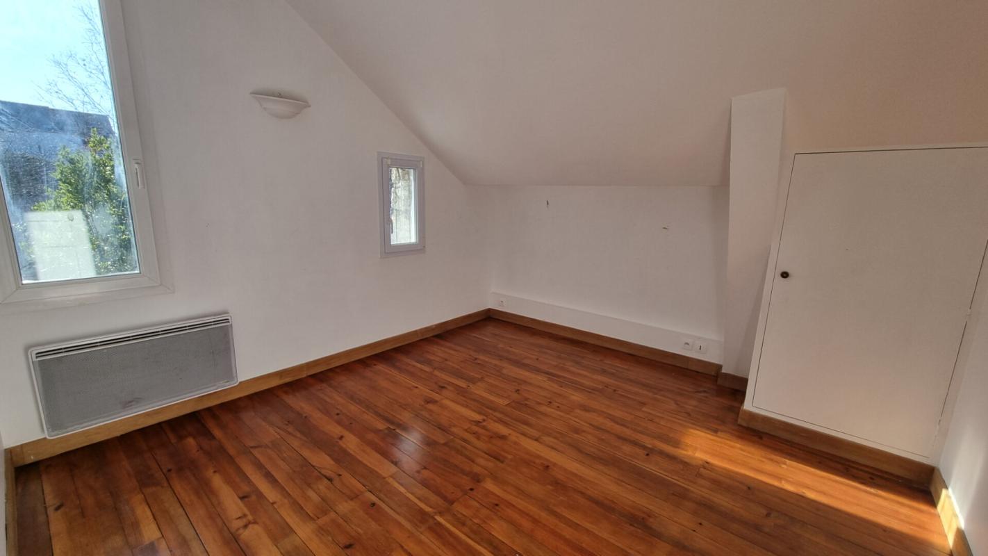 SAINTE-GENEVIEVE-DES-BOIS 91700 - Maison Sainte Genevieve Des Bois 5 pièces - 4ch - 2 sdb 9