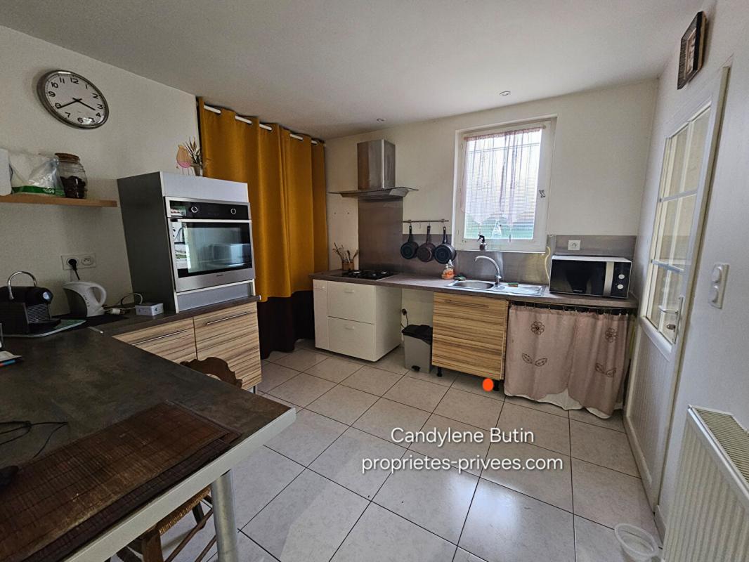 CAZOULS-LES-BEZIERS Villa Cazouls Les Beziers 7 pièce(s) 213m2 sur 2175m2 11