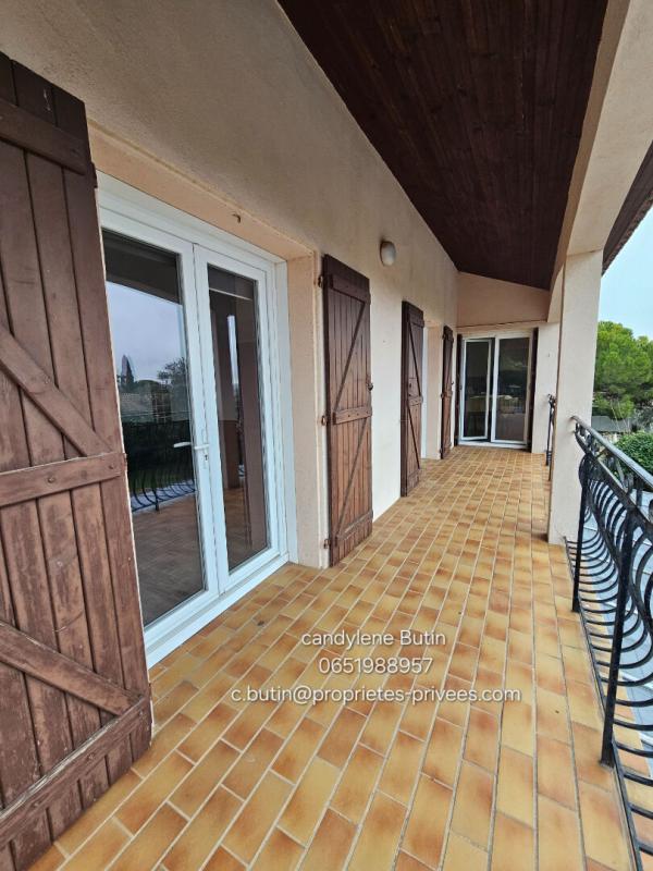 CAZOULS-LES-BEZIERS Villa Cazouls Les Beziers 7 pièce(s) 213m2 sur 2175m2 17