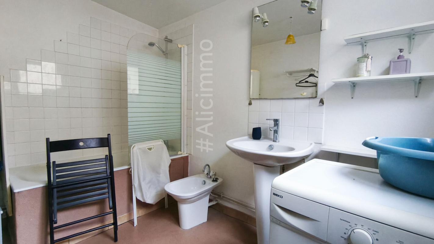 SEZANNE Immeuble Sézanne 6 pièce(s) 168.5 m2 10