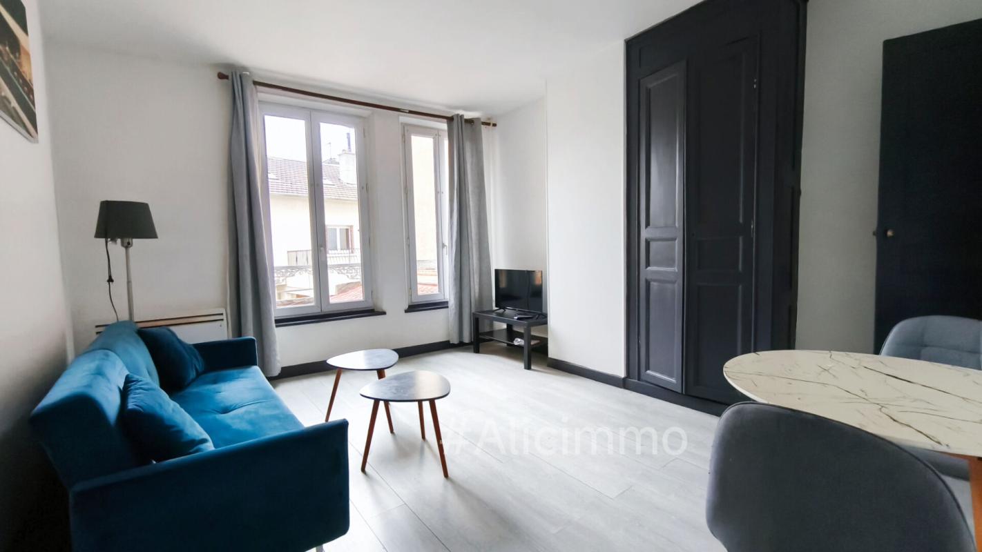 SEZANNE Immeuble Sézanne 6 pièce(s) 168.5 m2 2