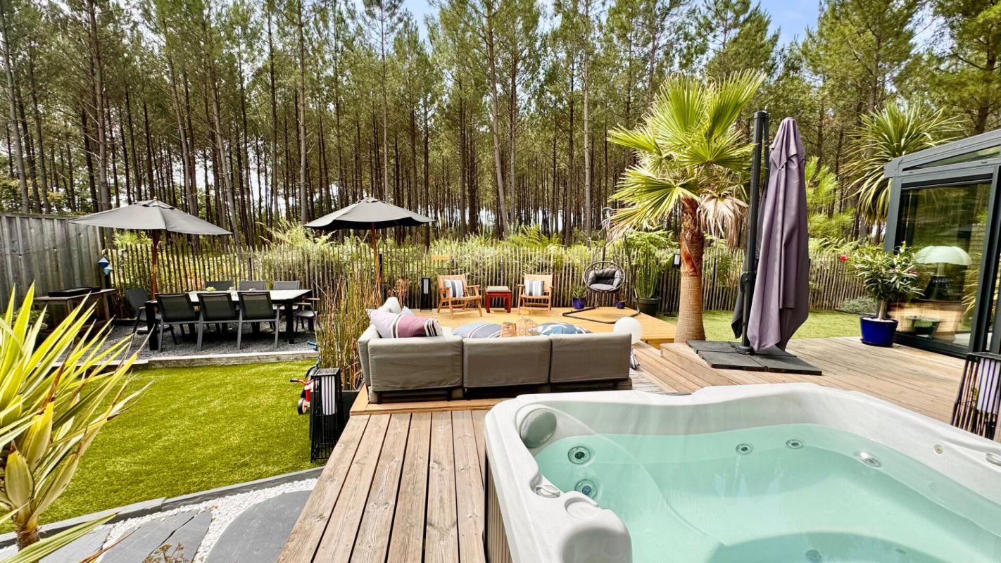 LEGE-CAP-FERRET EXCEPTIONNEL AVEC JARDIN, JACUZZI et VUE FORÊT !!! 1