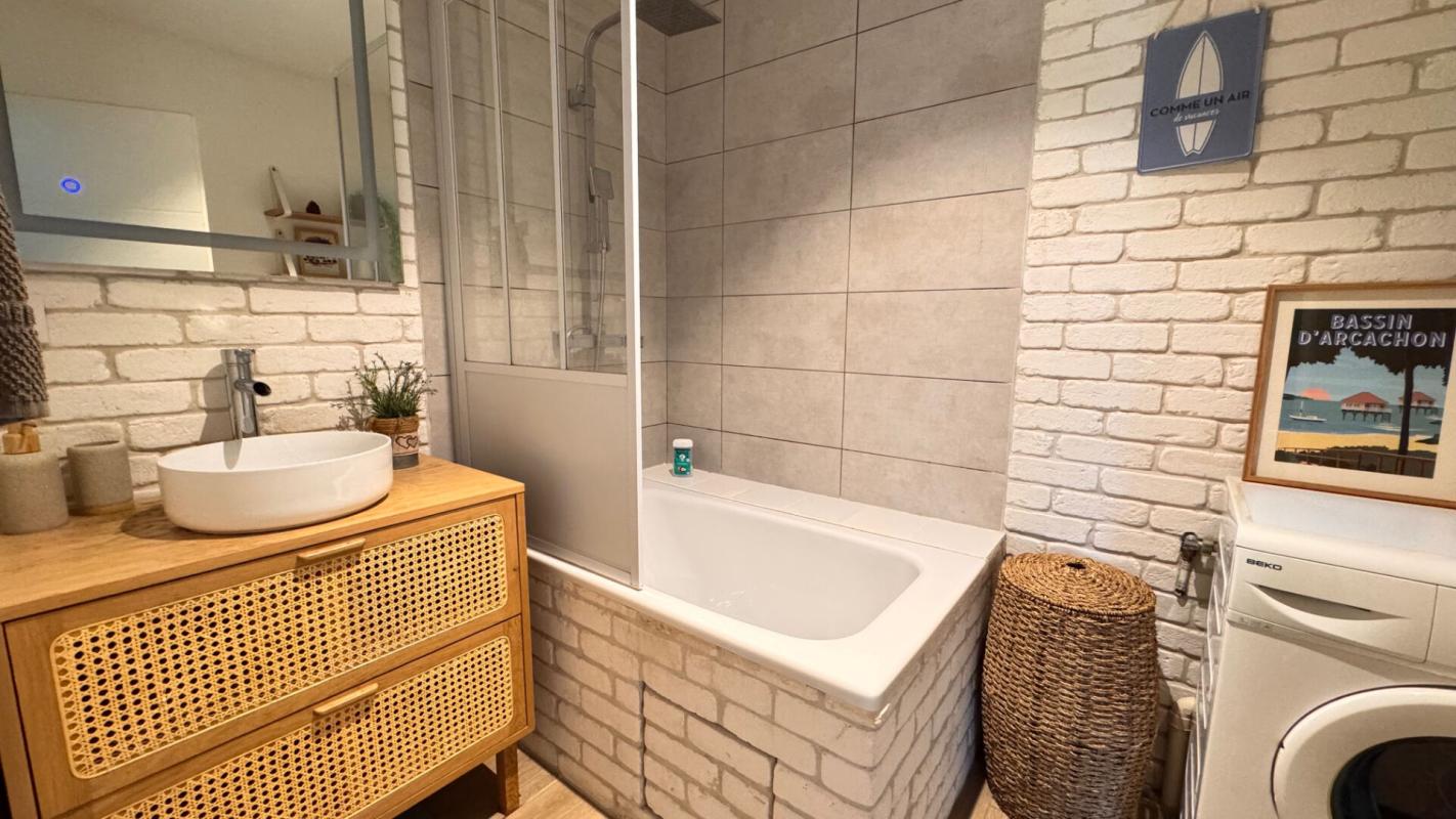 LEGE-CAP-FERRET EXCEPTIONNEL AVEC JARDIN, JACUZZI et VUE FORÊT !!! 16