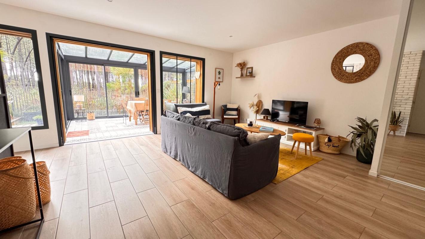 LEGE-CAP-FERRET EXCEPTIONNEL AVEC JARDIN, JACUZZI et VUE FORÊT !!! 9