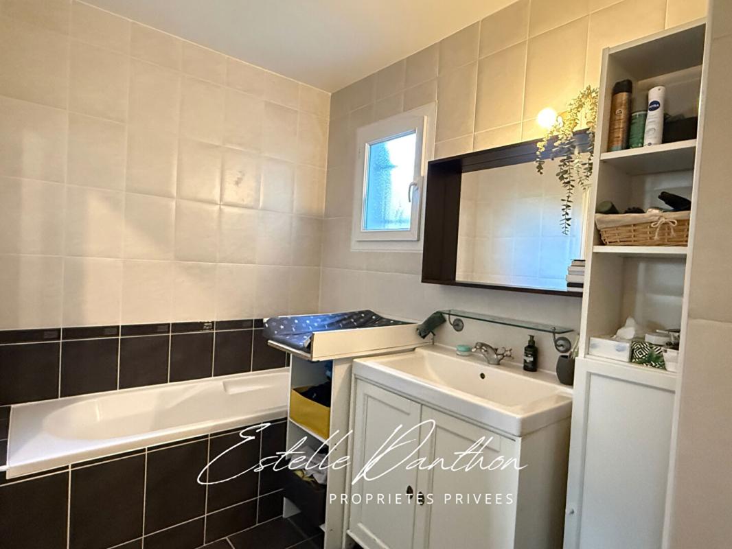 SEMONS Maison plain-pied - Porte Des Bonnevaux 11