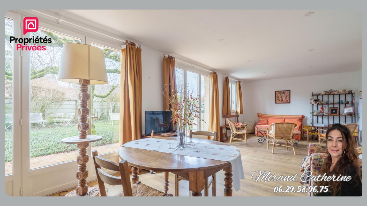 SAINTE-SAVINE A Sainte-Savine  Maison familiale avec garage et terrain 1