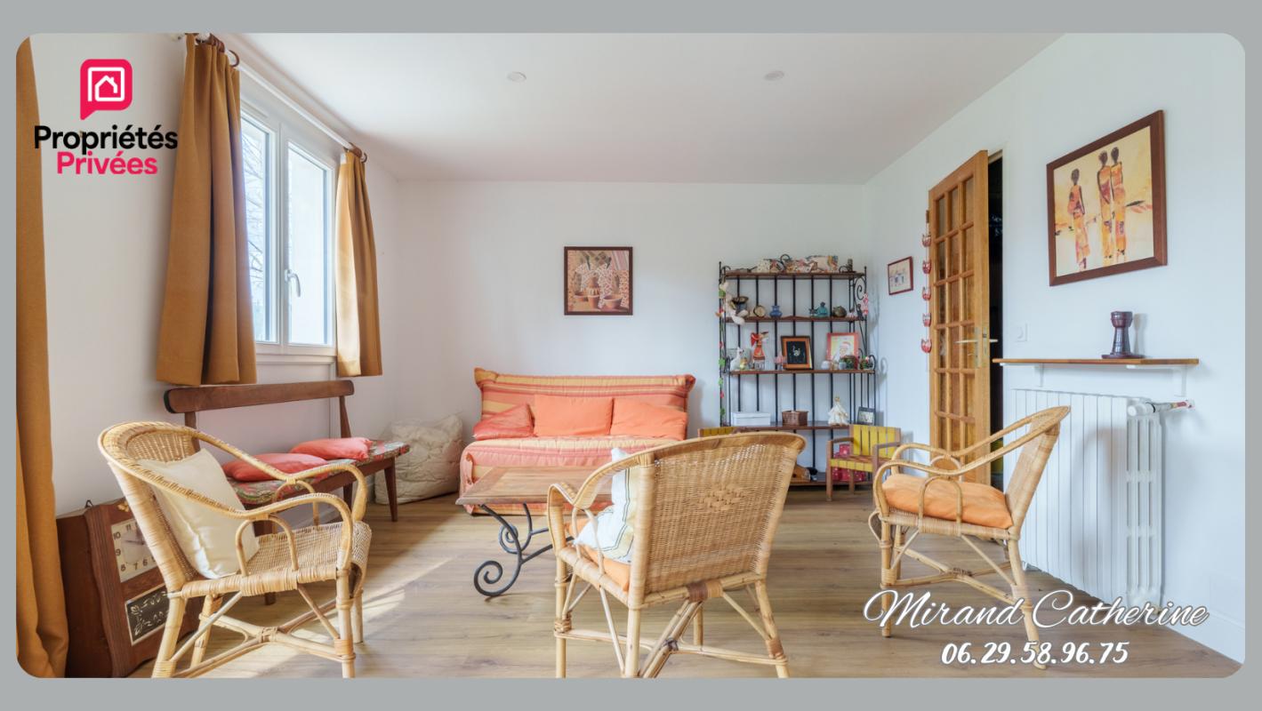 SAINTE-SAVINE A Sainte-Savine  Maison familiale avec garage et terrain 2