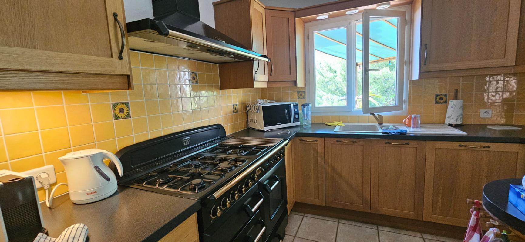 TOULON VILLA TOULON OUEST - LES 4 CHEMINS DES ROUTES 7