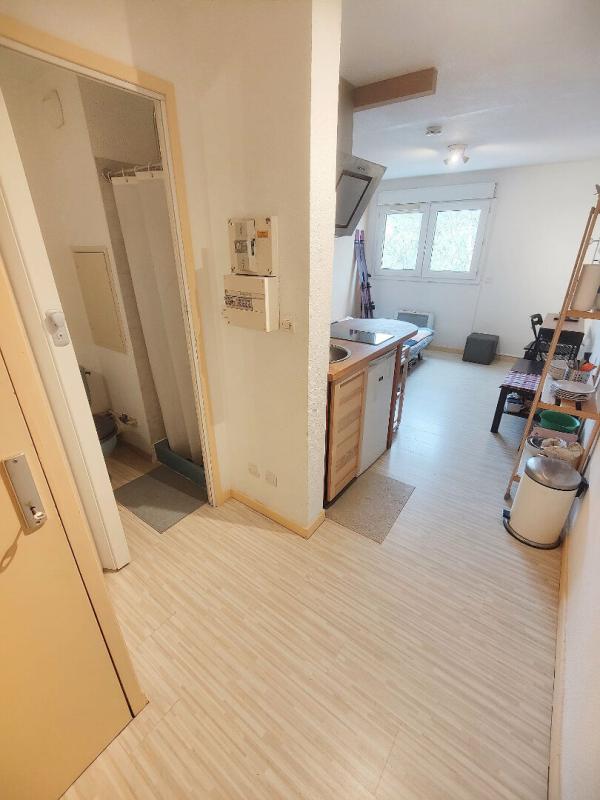 GRENOBLE Appartement Grenoble 1 pièce(s) 18 m2 5