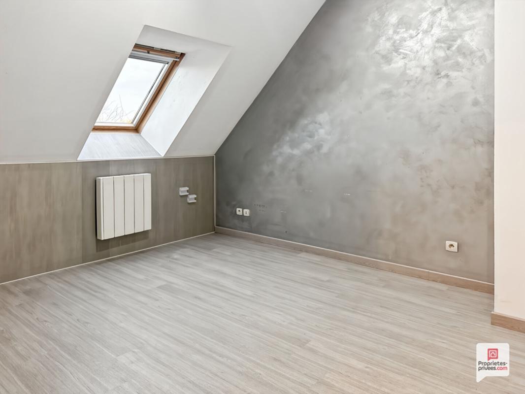 COURTILLERS Maison Courtillers 6 pièce(s) 100 m2 8