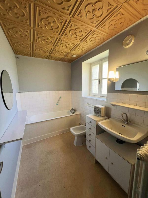 NANTHEUIL Maison Nantheuil 6 pièce(s) 100 m2 12