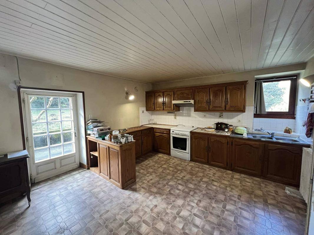 NANTHEUIL Maison Nantheuil 6 pièce(s) 100 m2 5