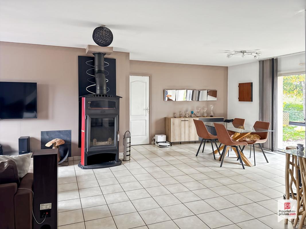 PRECIGNE Maison 7 pièce(s) 151 m2 5