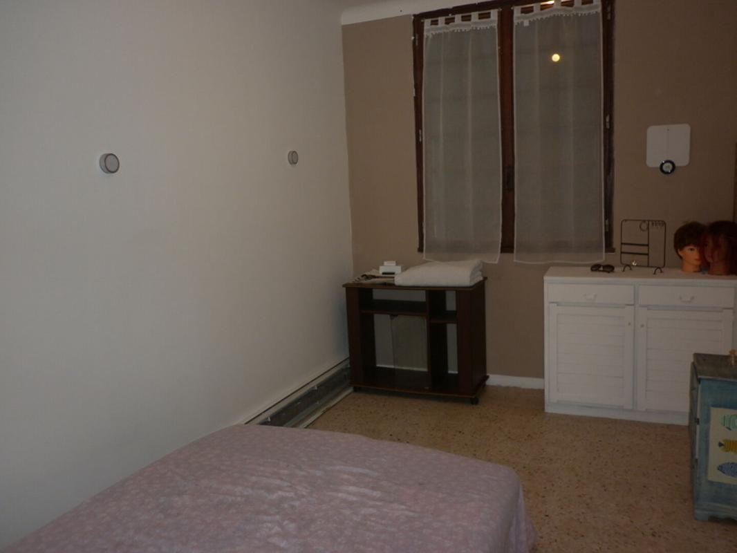 VALREAS Maison  de ville avec jardin 10