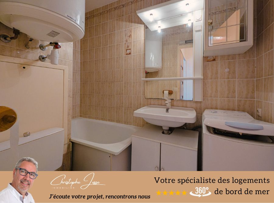 PORT LEUCATE Appartement T2 avec parking vue imprenable sur le Port 7