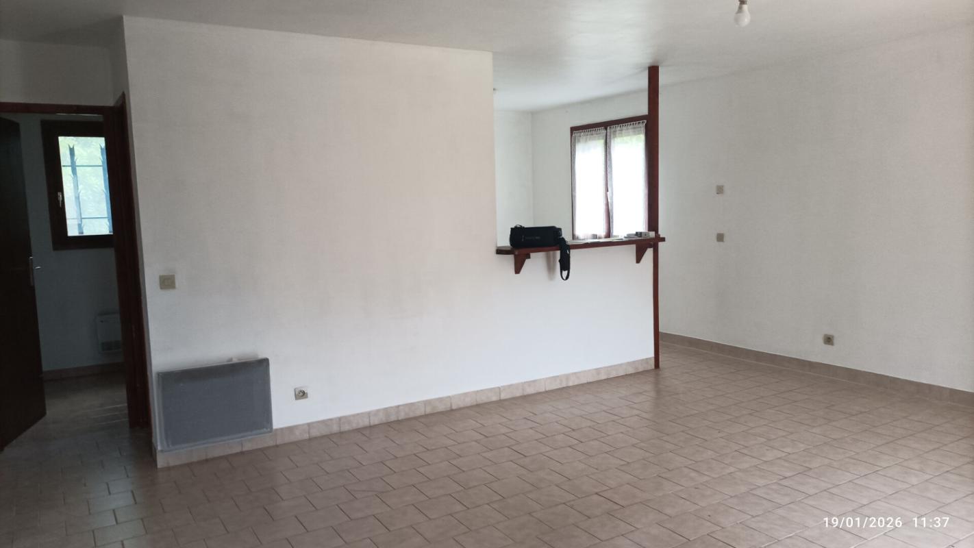 LES VANS LES VANS (07140)Villa 3 pièce(s) 64 m2 4