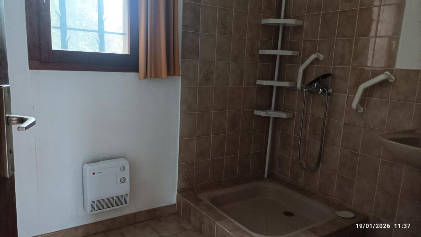 LES VANS LES VANS (07140)Villa 3 pièce(s) 64 m2 5