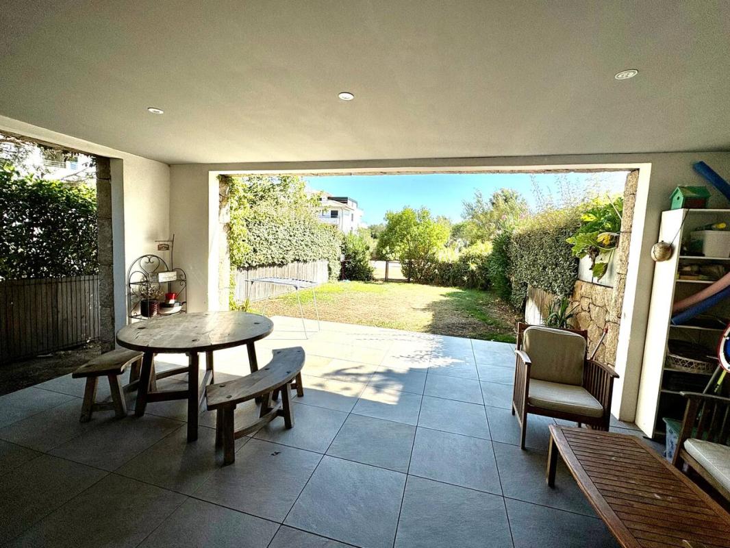 PORTO-VECCHIO Appartement avec jardin dans un domaine privé à Porto-Vecchio 3