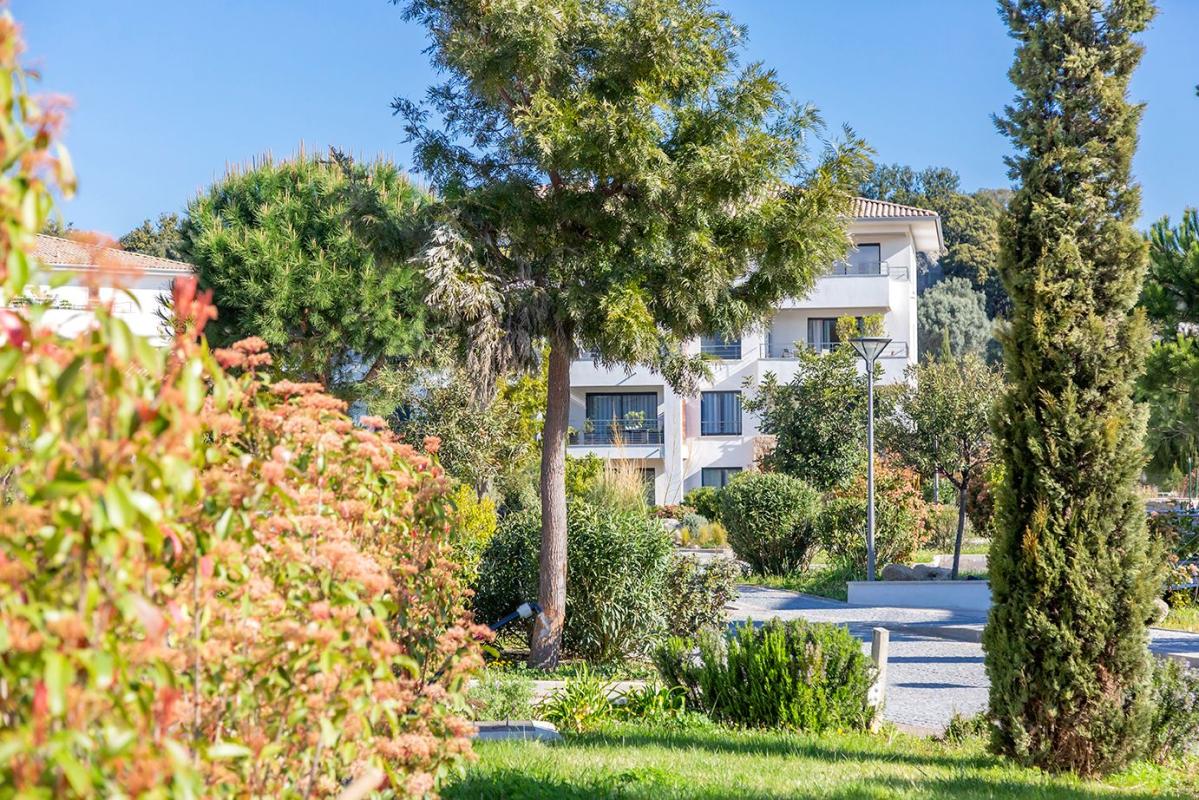 PORTO-VECCHIO Appartement avec jardin dans un domaine privé à Porto-Vecchio 8