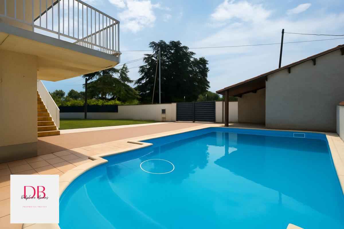 LABOUTARIE Maison 5 Pièces de 92 m2 avec piscine et garages à Laboutarié 81120 15