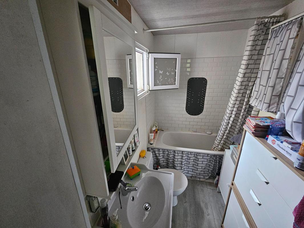 COUBRON Maison familiale situé à Coubron 9