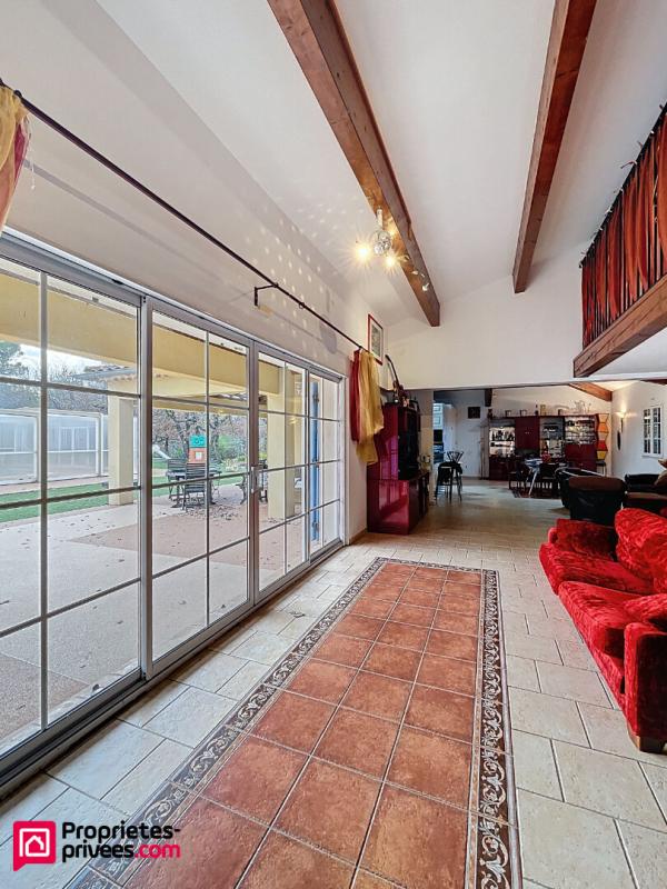 OLLIERES Villa Ollieres 7 pièce(s) 220 m2 11