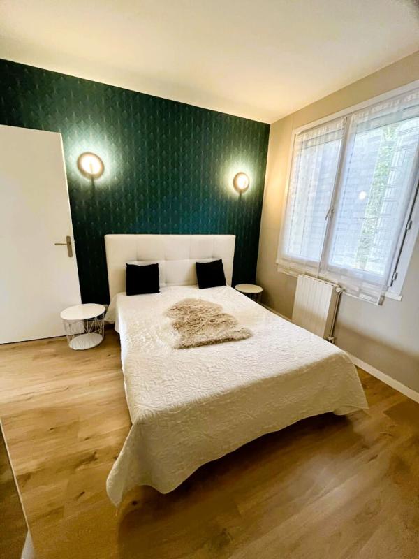 CHATEAU-L'EVEQUE Maison Château L'Evêque 116 m2  avec grand jardin 6